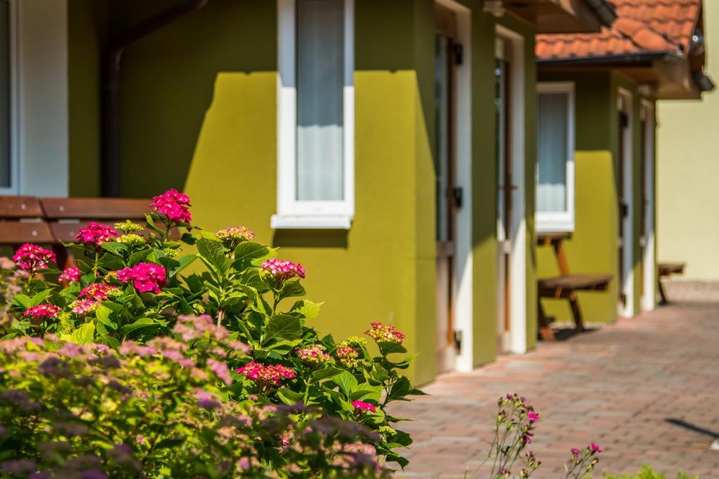 Penzion V Parku Cejkovice  Exterior foto