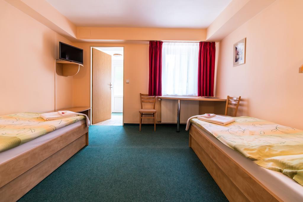 Penzion V Parku Cejkovice  Zimmer foto